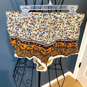 Cloth elephant shorts